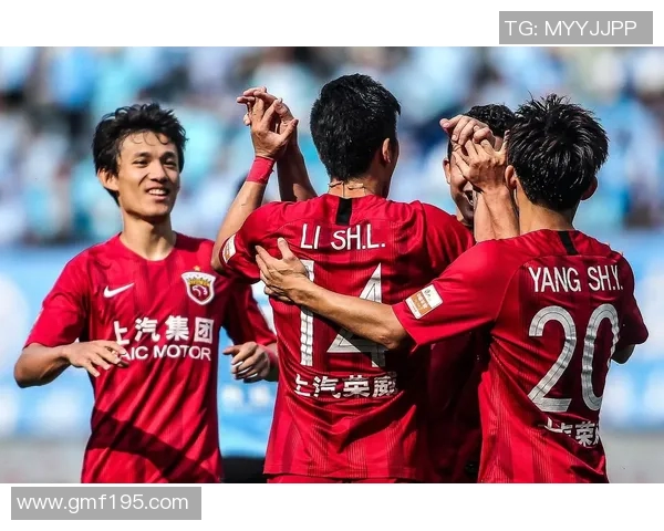 上港与恒大巅峰对决谁能在中超赛场再创辉煌